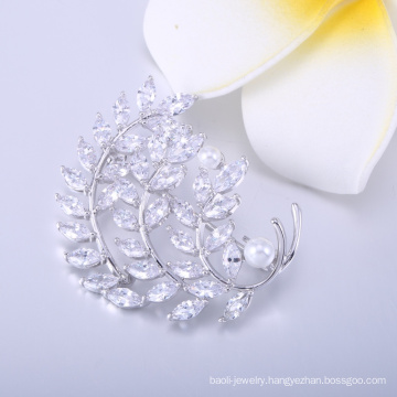 Fashion dress pearl jewelry brooches pins for women